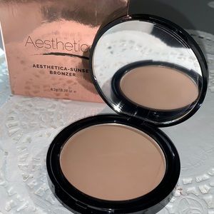 Aesthetica, Sunset Bronzer Beachy Glow BNIB